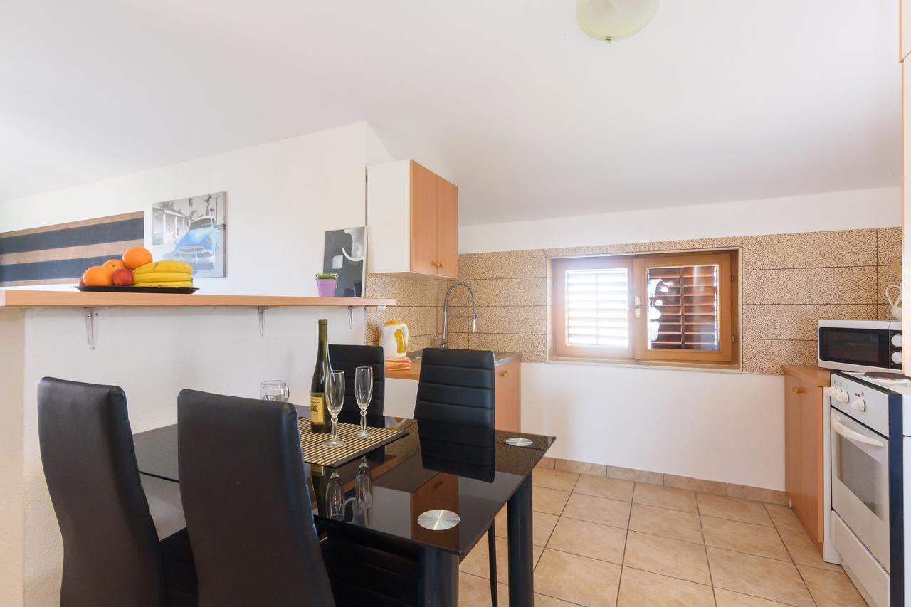 Apartments Kostijal ザダル エクステリア 写真