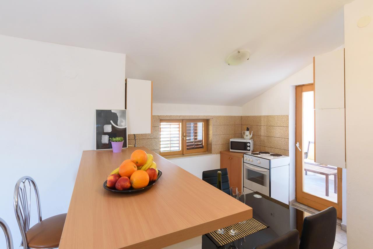 Apartments Kostijal ザダル エクステリア 写真